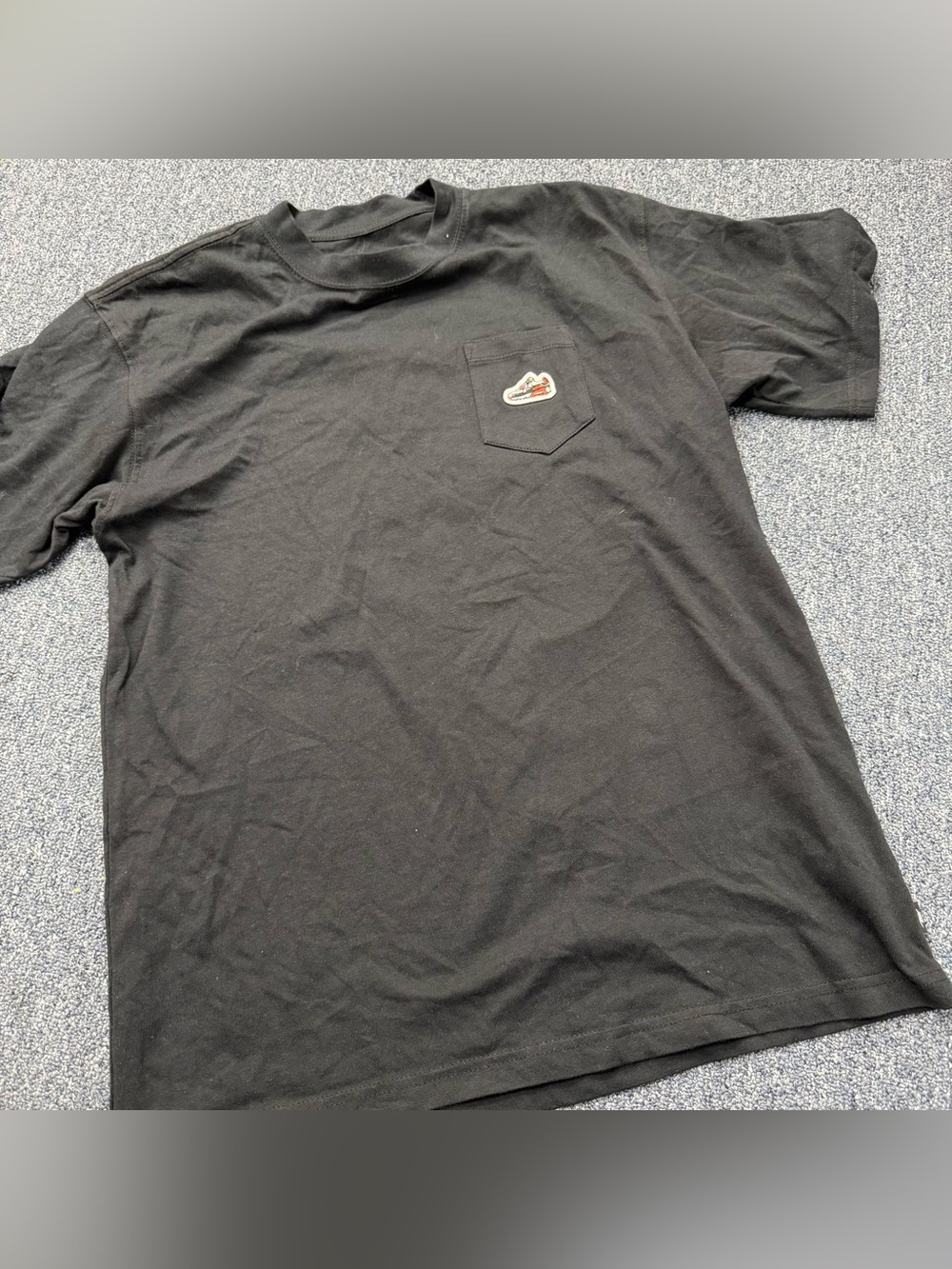 Men’s Nike Tee Black Embroidered Sneaker Size Small